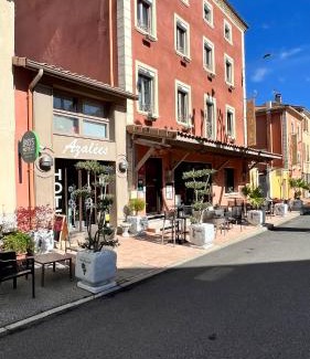 Tournon-sur-Rhone Hotel | Logis Hôtel Restaurant Azalées