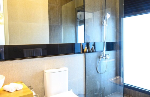 Port Moresby Resort | Loloata Island Resort