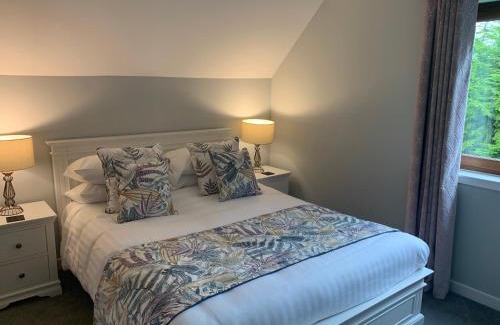 Newton Stewart Ski Chalet | Lord Galloway 37 with Hot Tub