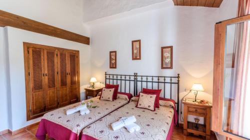 Antequera Villa | Los Huertos Antequera - La Higuera by Ruralidays