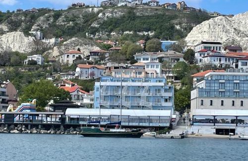 Balchik Hotel | Lotos Hotel