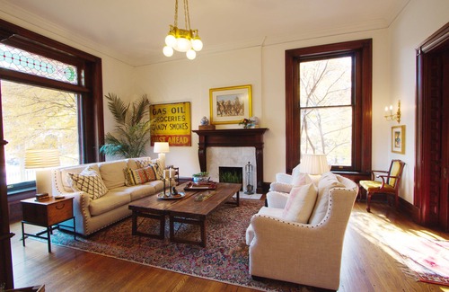 Old Louisville Bed & Breakfast | Louisville Bourbon Inn