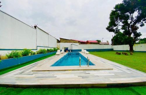 Brazzaville Villa | LOUN de MIEL