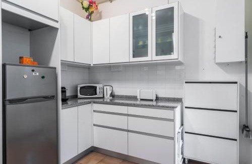 Les Halles Apartment | Louvre Chatelet