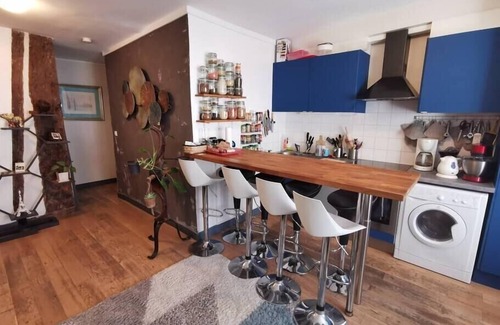 Les Halles Apartment | * LOUVRE! IN CENTRO, PULITO and TRENDY! x8 pers