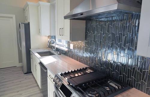 Willow Glen Cottage | Lovely 2 Bedroom 2 Bathroom Private Cottage