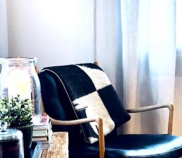 Garðabær Apartment | Lovely 2 bedroom apartment with a large own patio