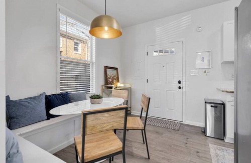 Old Town West House | Lovely 3-BR Old Town Townhouse