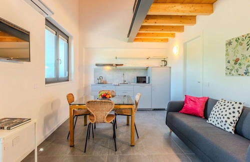 Dervio Apartment | Lovely apartment for 4 people with A/C, pool, WIFI, TV, patio and panoramic view