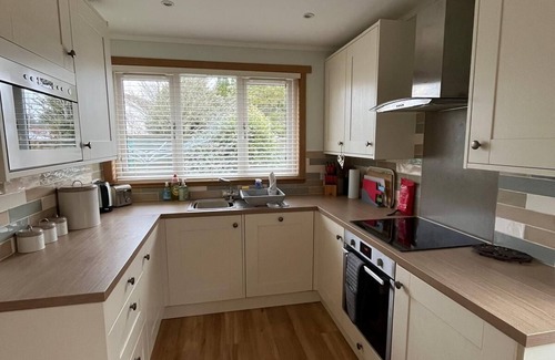 Murthly House | Lovely Bungalow in Beautiful Perthshire gateway to the Highlands
