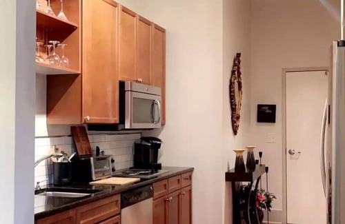 NoDa Condo | Lovely Condo in the Very Heart of NoDAn