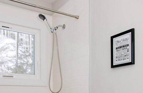 Irondale House | Lovely cottage in quiet, serene surroundings