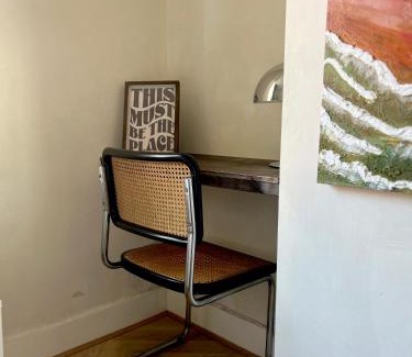 Reading House | Lovely Double Room in Terrace Home - University Hospital City Centre