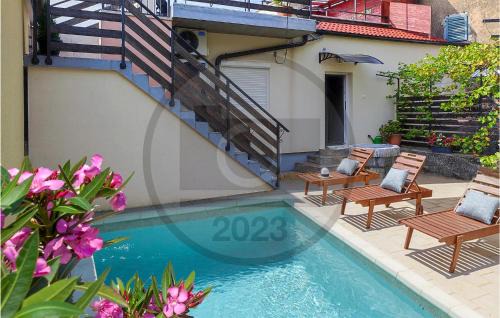 Pinezici House | Lovely Home In Pinezici