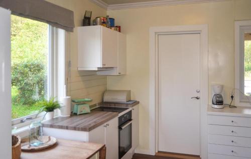 Hyllestad House | Lovely Home In Sørbøvåg