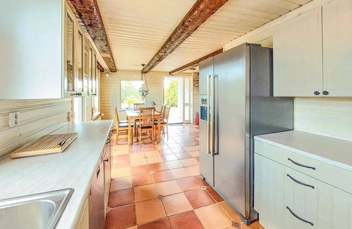 Vastra Torup House | Lovely home in Västra Torup with WiFi