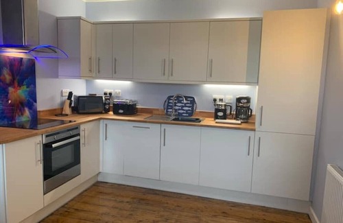 Llansteffan House | Lovely house on the beach front in Llansteffan