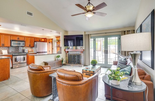 North Tustin House | Lovely Tustin Home w/Outdoor Kitchen: 3 Mi to Zoo