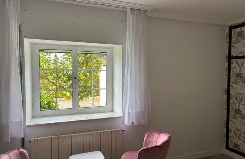 Almuna Hotel | Luarca Zabala