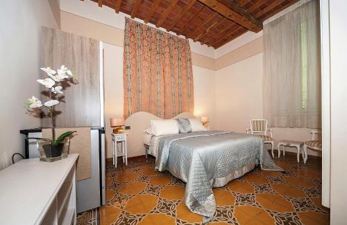 Lucca Historical Center Bed & Breakfast | Lucca Relais
