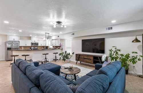 MacGregor House | LUCKY House - Tranquility in the Middle of Houston