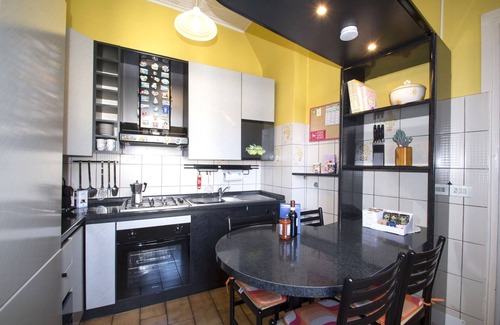 Luino Apartment | Luino House
