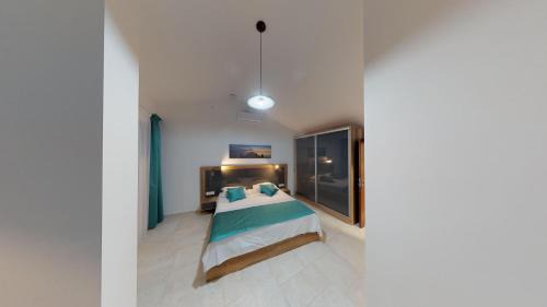 Becici Villa | Luka Villa