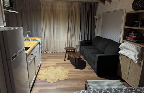 Arnolds Park Cottage | Luna Cottage located 5 min walk from Arnolds Park!