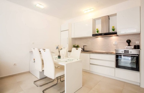 Rafajlovici Apartment | Lux Apartment Teodora Rafailovici 4*