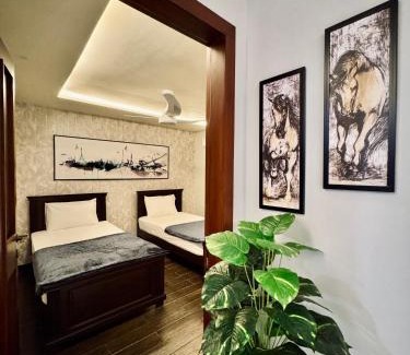 Lahore Apartment | Lux Haven 2-Bedroom Apartment - Prime Location & Modern Comfort Near Gulberg