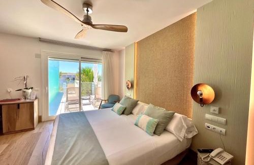 Cap Martinet Hotel | Lux Isla