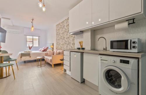 El Palo Apartment | Luxer Holidays