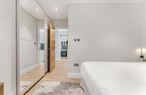 Hampstead Apartment | LuxLet Apartments - Heart of Hampstead, London