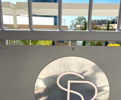 La Rousse Apartment | Luxueux Studio Neuf - Frontière Monaco - Piscine - Parking privé