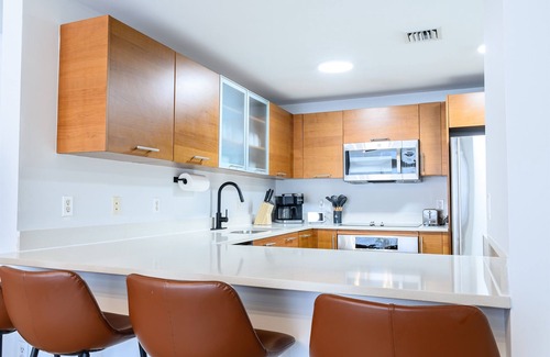 Midtown Condo | Luxurious 2bd/2ba Condo in Wynwood w/Pool & FREE Parking
