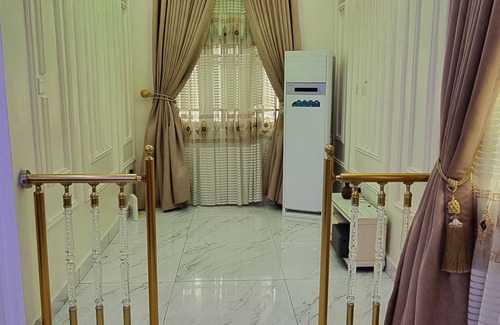 Warri Apartment | Luxurious and quiet Home |nSecure and convenient with nearby malln
