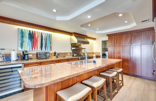 Channel Islands House | Luxurious Channel Islands Harbor Home w/Boat Dock