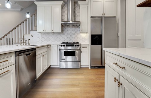 Dupont Circle House | Luxurious DuPont home close to Georgetown and Downtown!