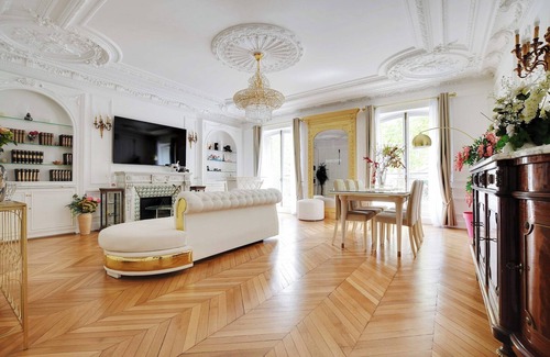 Chaillot Apartment | Luxurious flat - 4BD/8P - Arc de Triomphe