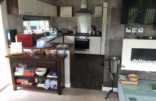 Looe Cabin | Luxurious Lodge Near The South West Coastal Path to Looe or Polperro