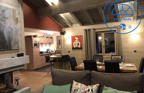 La Perriere Apartment | LUXURIOUS NEW APARTMENT 120 m2 at the foot of the slopes 4 double bedrooms