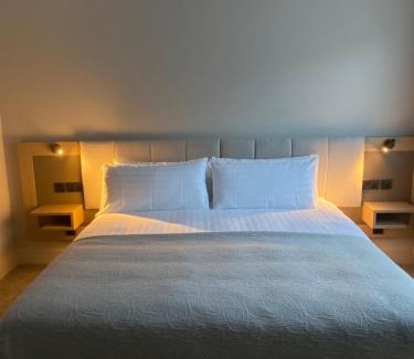 Killarney House | Luxurious residence - 5 min walk to centre