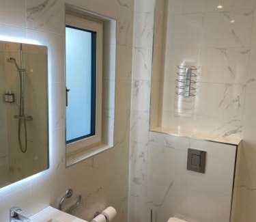 Killarney House | Luxurious residence - 5 min walk to centre