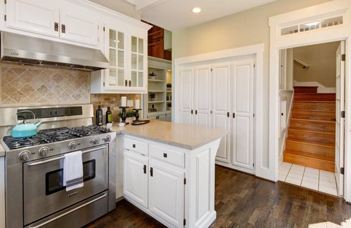 Cupertino House | ⭐Luxurious Stunning Resort Like House in Silicon Valley 1GBPS 4 beds/2 baths⭐