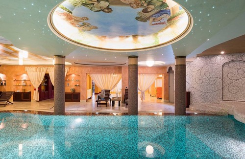 Donnalucata House | Luxurious Villa in Donnalucata with Pool