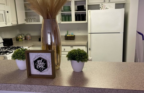 Ballston Apartment | Luxury 1 bedroom apartment with pool