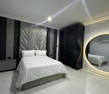 Lagos Apartment | Luxury 2 bedroom apartment Ikoyi