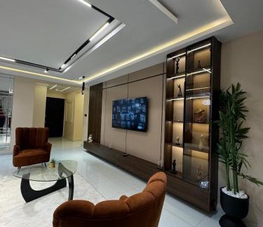 Lagos Apartment | Luxury 2 bedroom apartment Ikoyi