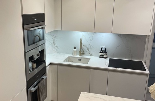 Les Halles Apartment | Luxury 3 bed/3 bathroom with terrace near the Louvre