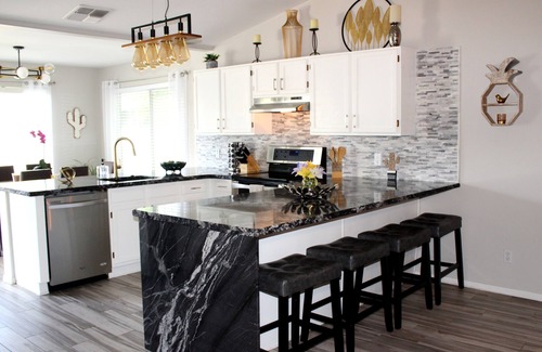 Glendale House | Luxury 3-Bedroom Home with Pool Near Stadium-Perfect for Game Weekends